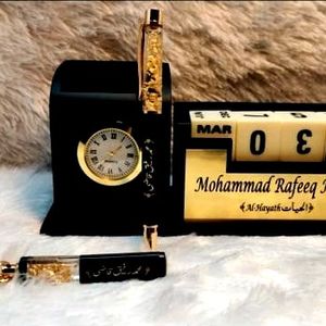 Wooden Pen Holder with Clock & Calender