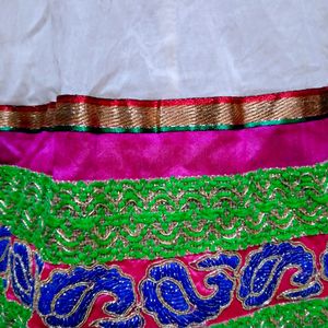 White Ghagra