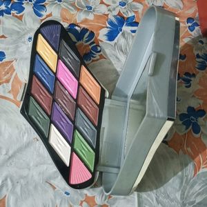 Makeup Box