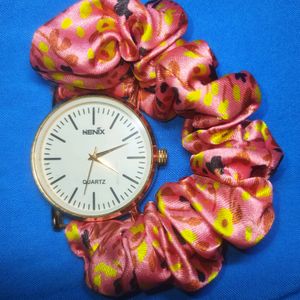 SCRUNCHIE WATCH FOR WOMEN