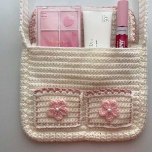 Crochet Bag With Mini Pocket