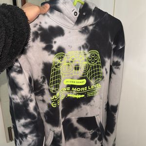 H&M Tie Die Hoodie (S)