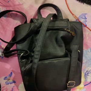 Black Bagpack