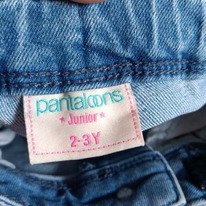 Pantaloons Jeans