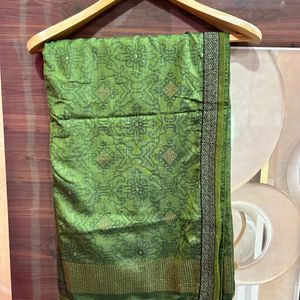 Beautiful Green Saree With Blouse