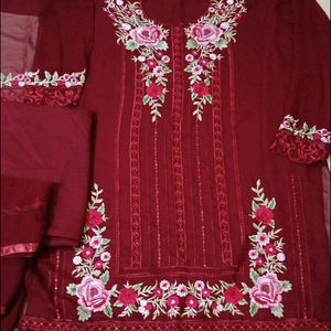 Pakistani Suit limited Stock