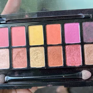 Eyeshadow Palette