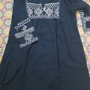 Black Kurti