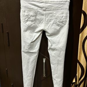 white high waist jeans