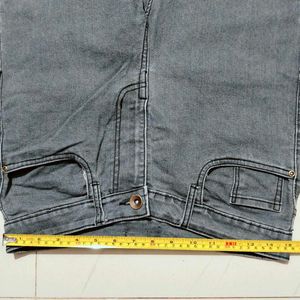 GREY HIGH WAIST STRAIGHT FIT JEANS