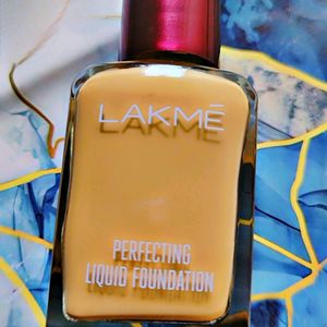 Lakme Perfection Liquid Foundation