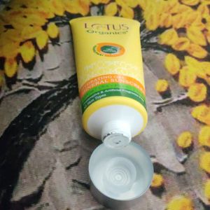 Hydrating Gel Mineral Sunscreen