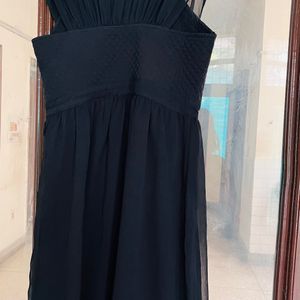 109•F Cute Black Dress