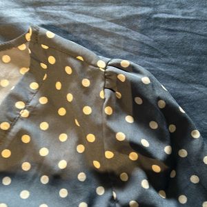 Polka Dot Blue Top With Puffed Shoulder