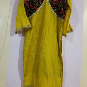 set of kurti and gown