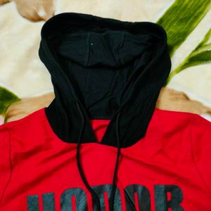 Hoodie For Girls Of Trendy Look