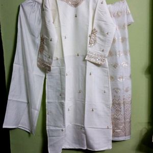 New/Unused Embroidered Kurta Set