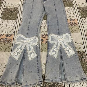 Bow Jeans