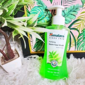 Himalaya Purifying Neem Face Wash