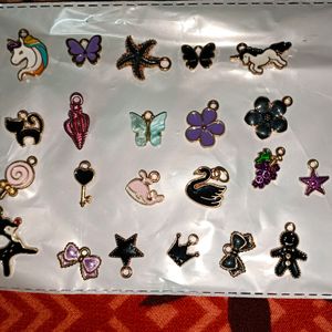 22 Charms