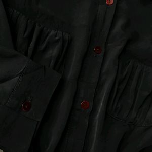 New Korean Black Puff Shoulder Shirt