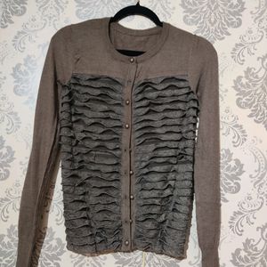 Beautiful Greyish Cardigan With Frills