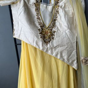 White N Yellow Lehenga Choli Wid Dupatta