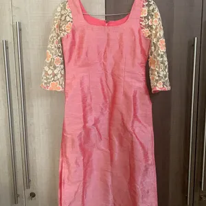 Peach Kurti With Embroidered Sleeves