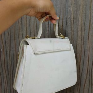 Sling bag