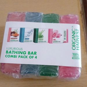 LUXURIOUS ORGANIC BATHING BAR COMBO