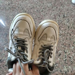 Women Casual Leather Breathable Shoes