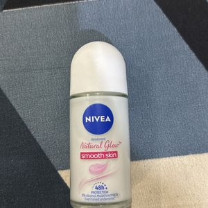 NIVEA