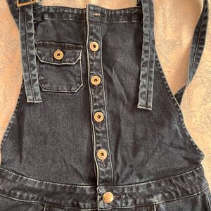 Dungaree