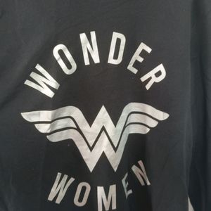 Wonder Woman Black Sweatshirt From DNMX🙌