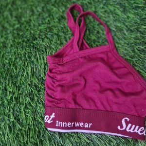 Sport Bra Like New Never Wear