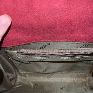 Metro Sling Bag