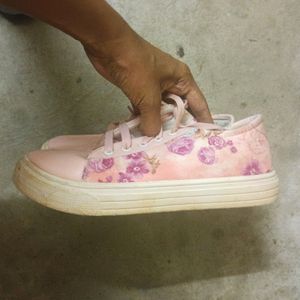 Pink Casual Shoe