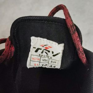 TRV Shoes