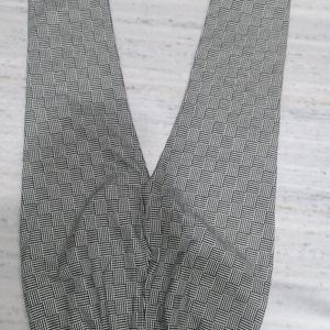 Woolen Kurta Set With Grey Check Pants