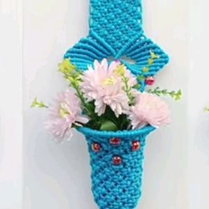 Macrame Flower Woll Henging