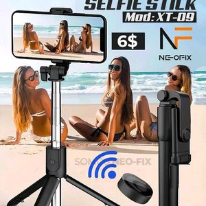 Wireless Bluetooth R1S Tripod With Selfie Stick