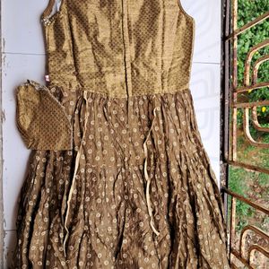 Fashionable Salwar Anarkali For Girls (10-13 Years