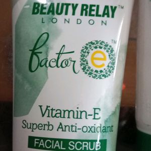 Vitamin E Superb Anti Oxidant Facial Scrub