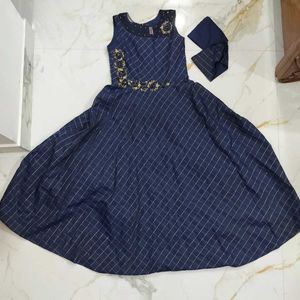 Brand New Elegant Navy Blue Grown