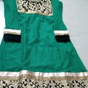 Beautiful Chudidaar Festival Suits