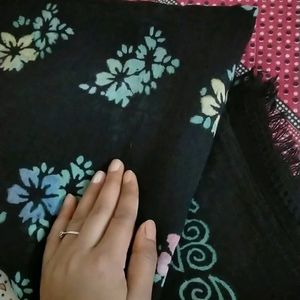 Black 🖤 Colour Dupatta With Flowers Print 🤩