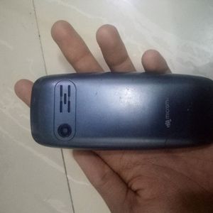 Micromax X751