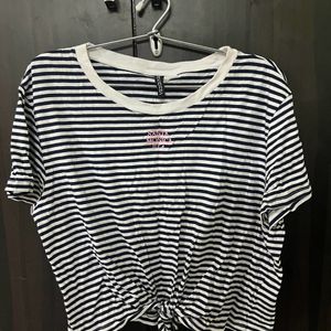 H&M Front Knot Tshirt. Size-L.