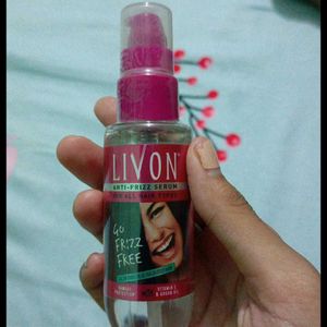 2 Hair Serum Livon Bottle