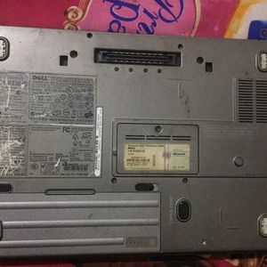 Dell Latitude 3gb / 450gb